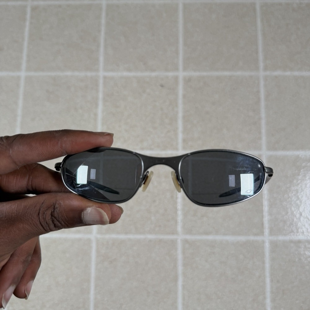 Vintage Oakley A Wire 2.0 Spring Hinges Carbon Colored Lens Sunglasses Persc